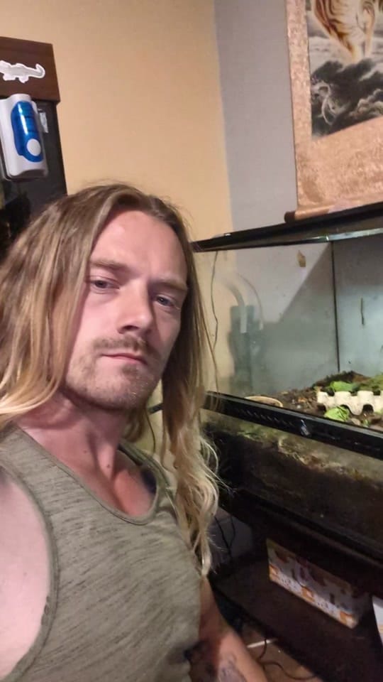 Post 2 by Skott on TikTok (video)