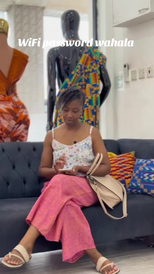Post 8 by Fama Kente on TikTok (video)