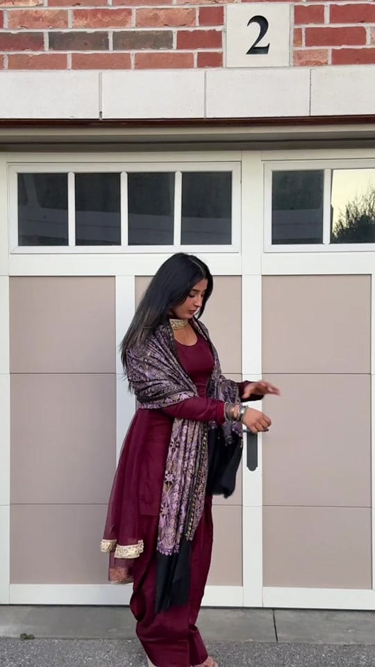 Post 3 by Avneetbachhal on TikTok (video)