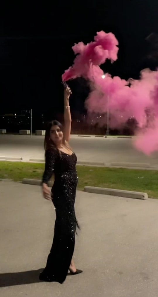 Post 10 by Avneetbachhal on TikTok (video)
