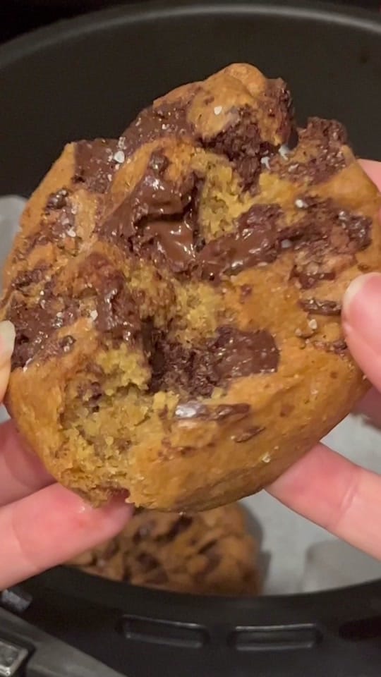 Post 9 by vivian huynh on TikTok (video)