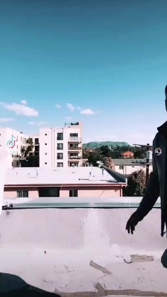 Post 8 by izamar on TikTok (video)