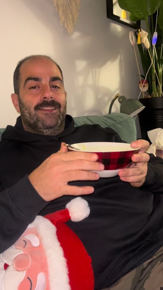 Post 2 by Alex Kan on TikTok (video)