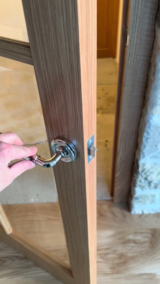 Post 4 by Howarthbespoke on TikTok (video)