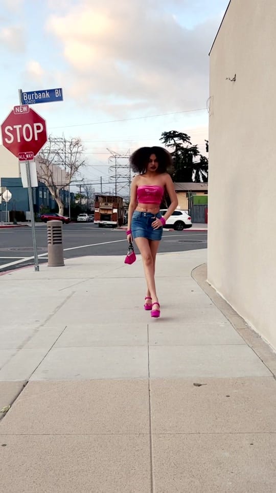 Post 10 by Briana Roy on TikTok (video)