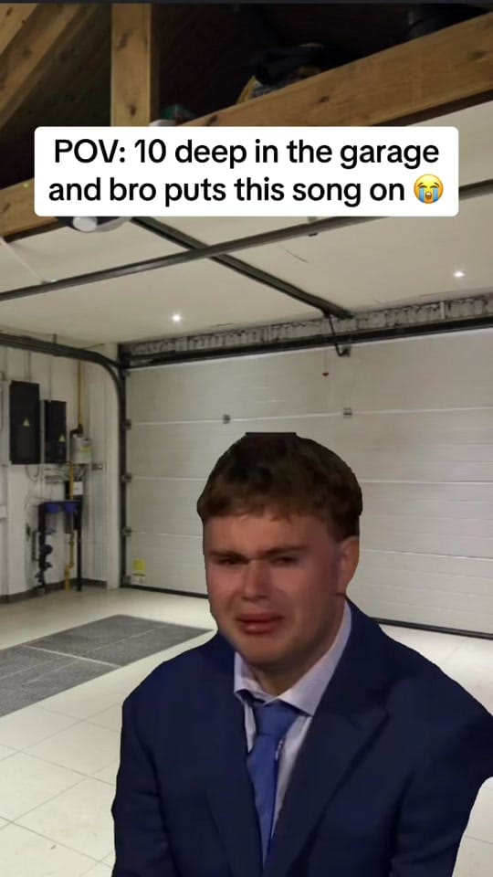 Post 9 by clc_71 on TikTok (video)
