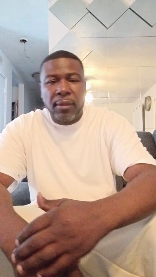 Post 2 by Tizak on TikTok (video)