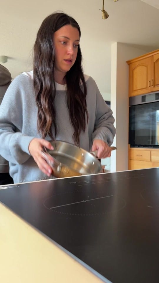 Post 4 by Liv B on TikTok (video)