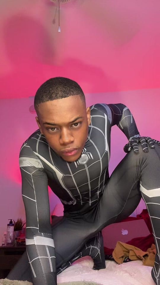 Post 7 by Zaddy Will on TikTok (video)