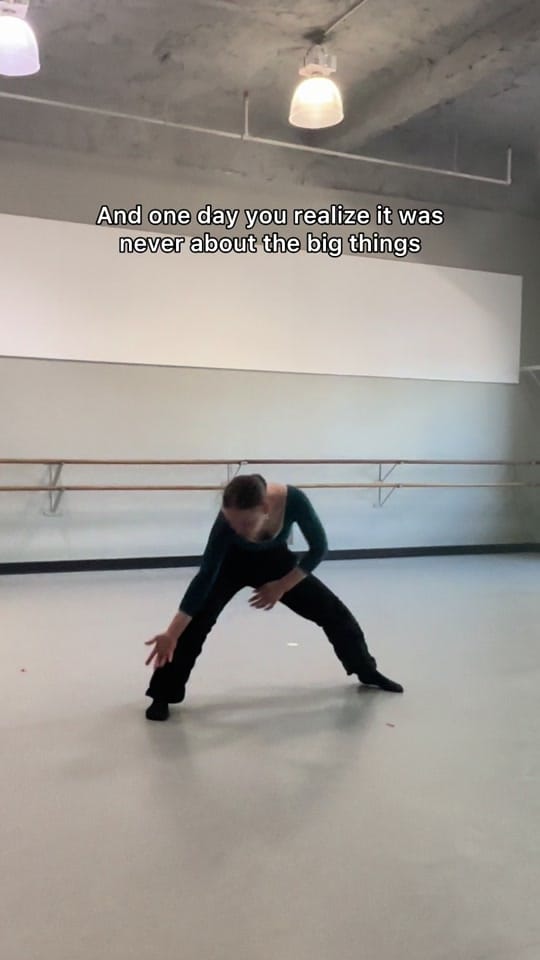 Post 4 by Michelle Quiner on TikTok (video)