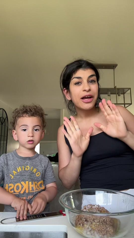 Post 9 by Alikifoodvlogs on TikTok (video)