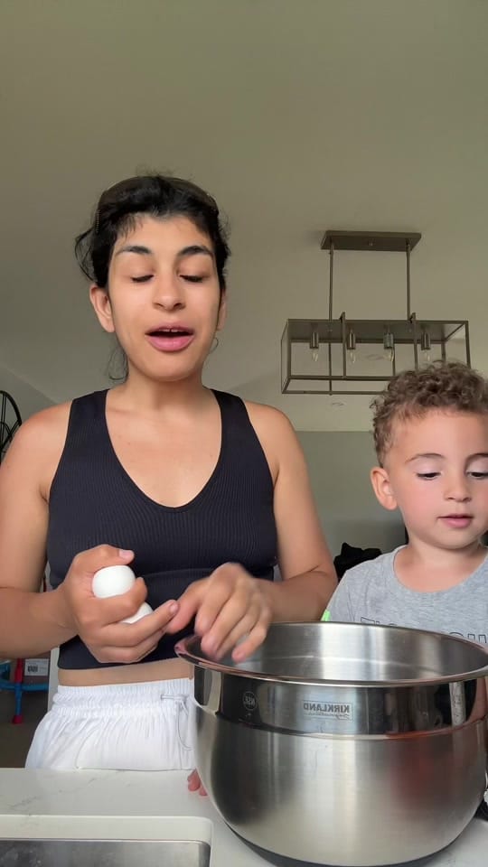 Post 2 by Alikifoodvlogs on TikTok (video)