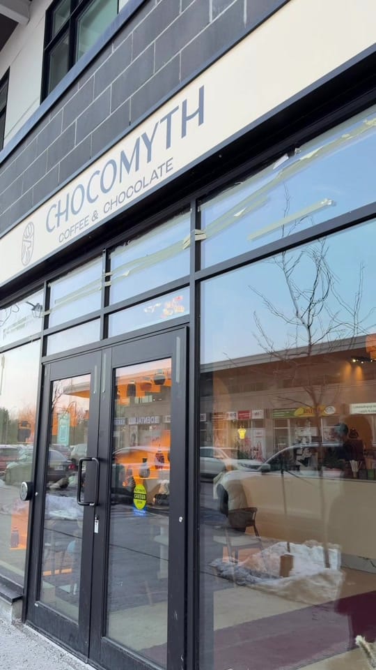 Post 5 by Yumna 🇵🇰🇨🇦 Halal Foodie on TikTok (video)