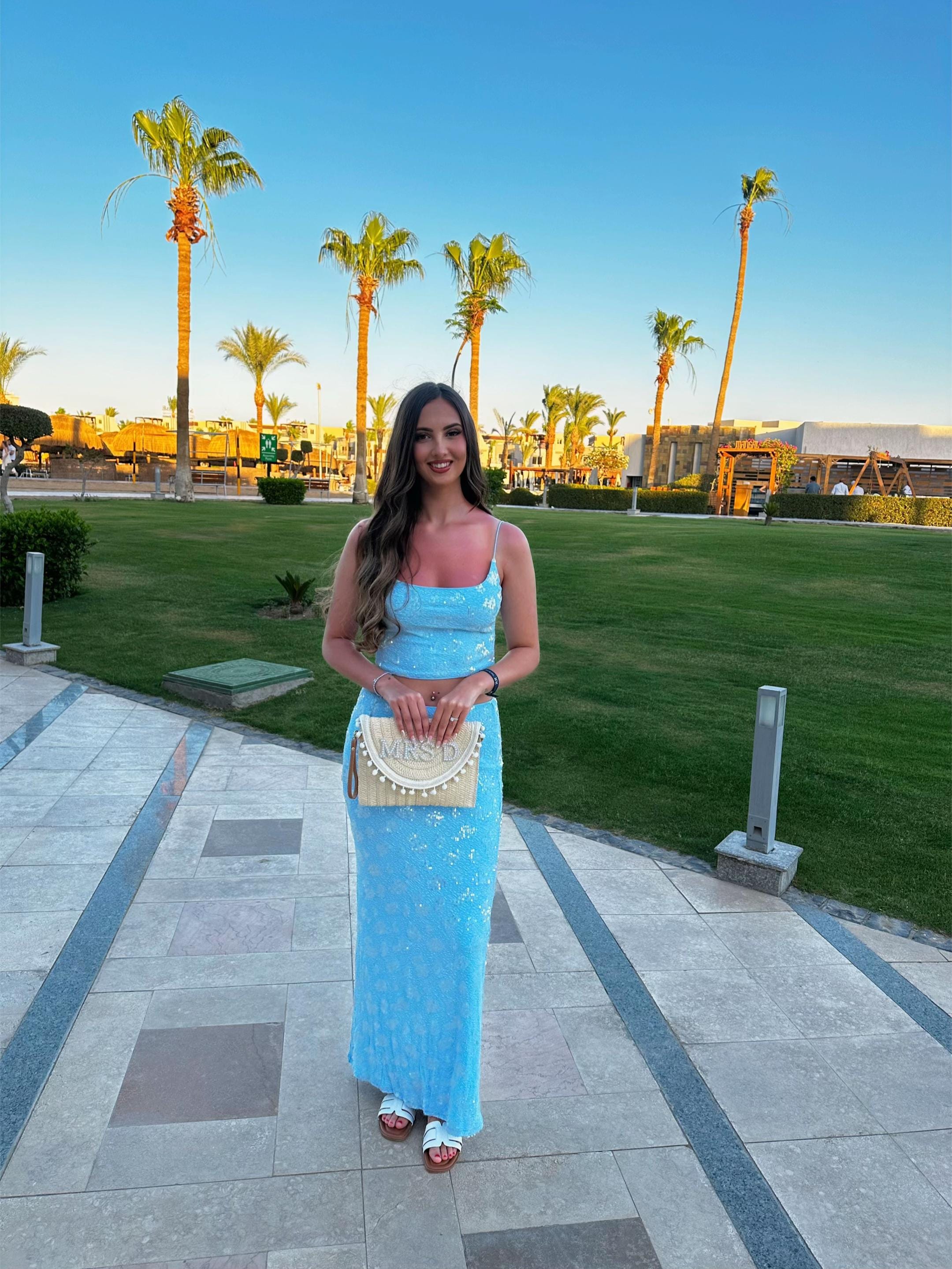 Post 2 by Lauren Davies✨☁️ on TikTok (video)