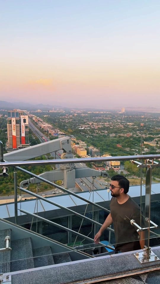 Post 5 by Hassan Nawaz Ranjha🇵🇰🇬🇧 on TikTok (video)