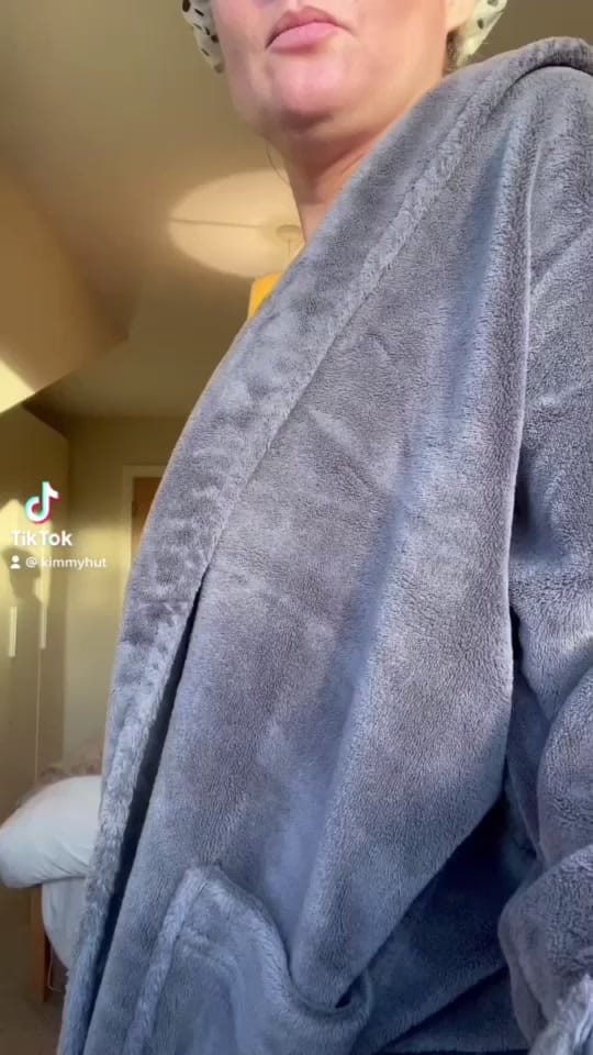 Post 10 by Kim on TikTok (video)