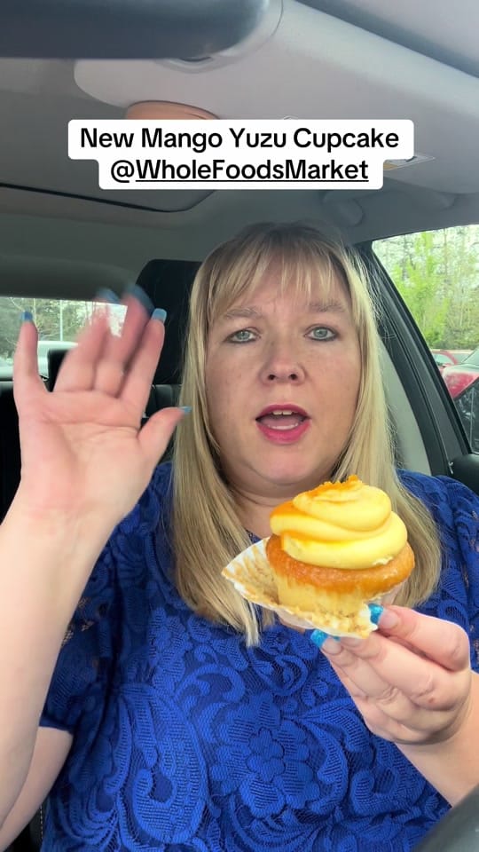Post 1 by JustHere4TheDesserts on TikTok (video)