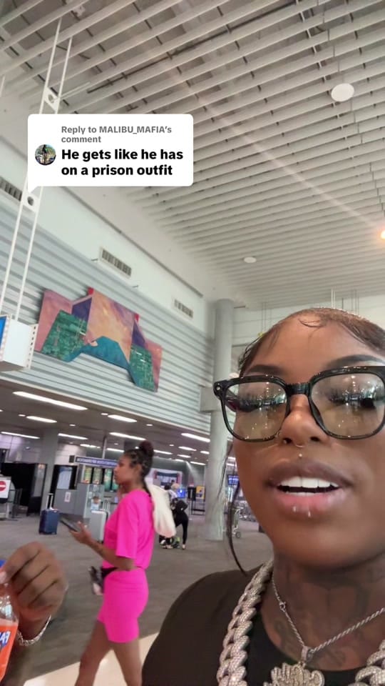 Post 8 by Hoodrat Holly💋 on TikTok (video)