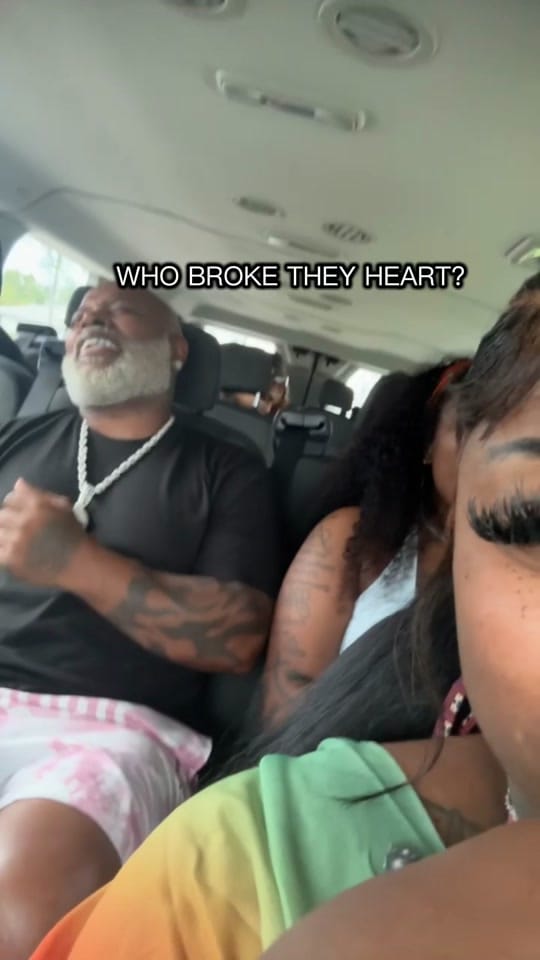 Post 4 by Hoodrat Holly💋 on TikTok (video)