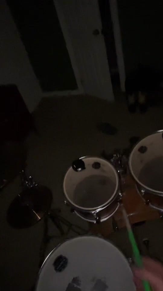 Post 4 by kr.drums on TikTok (video)