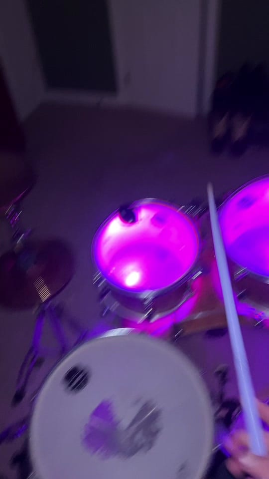 Post 6 by kr.drums on TikTok (video)