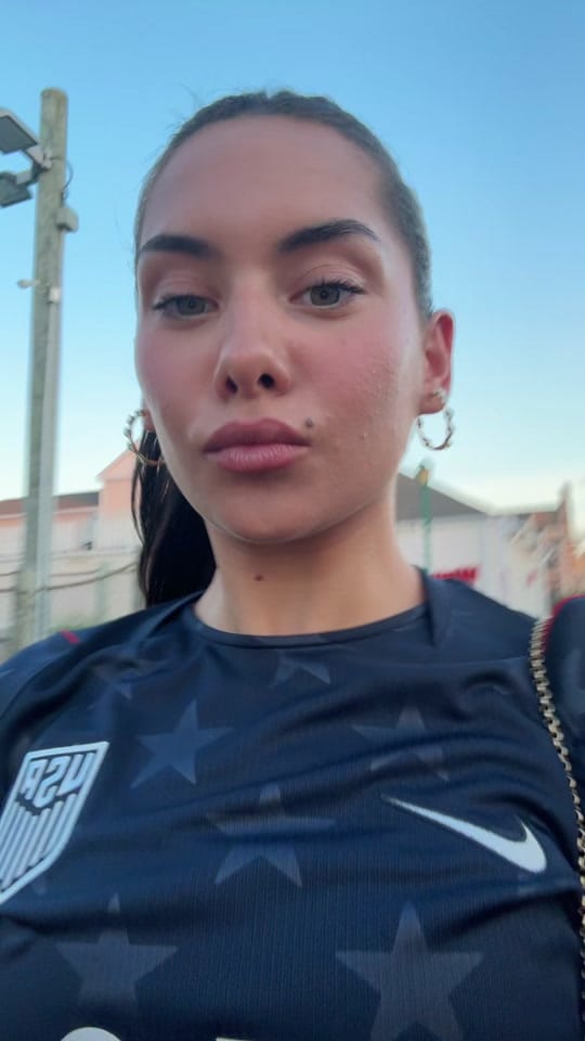 Post 1 by jul howell on TikTok (video)