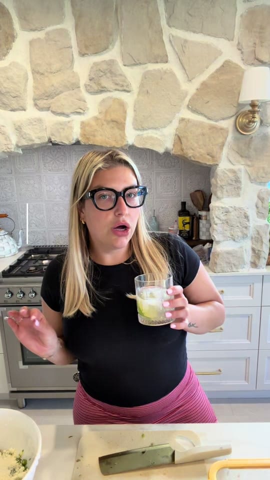Post 5 by Lissa Maisonneuve on TikTok (video)