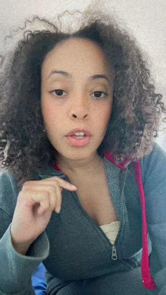 Post 8 by Maria on TikTok (video)