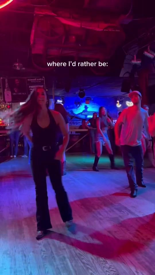 Post 7 by Ashley Nicole on TikTok (video)