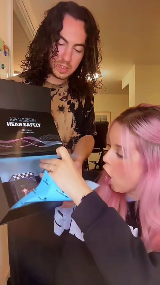 Post 2 by Definitely Maybe on TikTok (video)