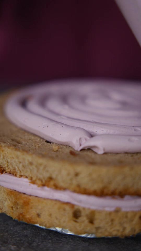 Post 8 by LiMa.Cakes on TikTok (video)