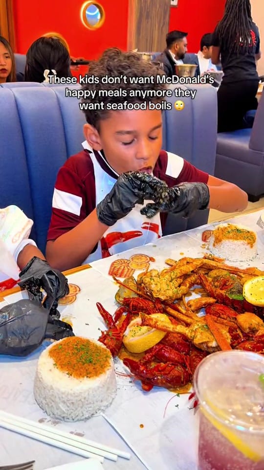 Post 8 by Crab Boil on TikTok (video)