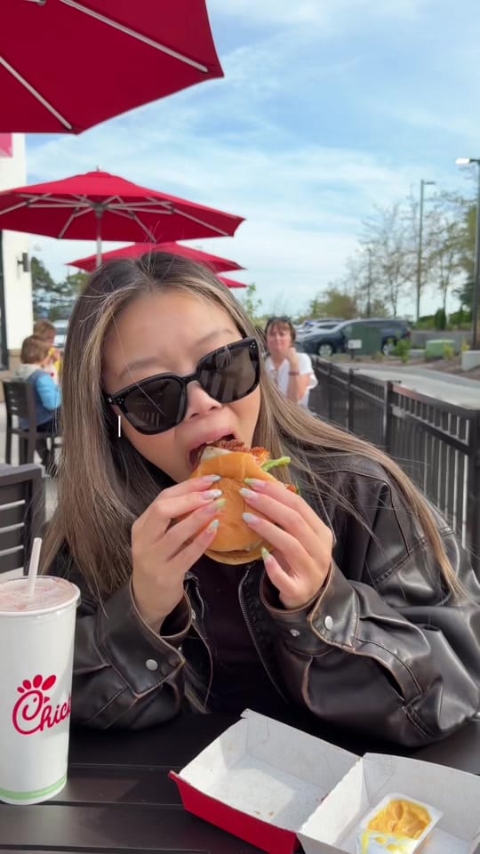 Post 4 by celia yu on TikTok (video)