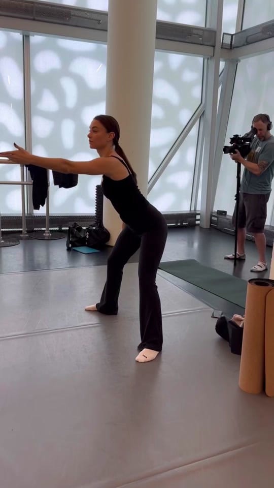 Post 1 by Sarah Gravel on TikTok (video)