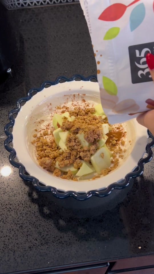 Post 7 by Sarah Gravel on TikTok (video)