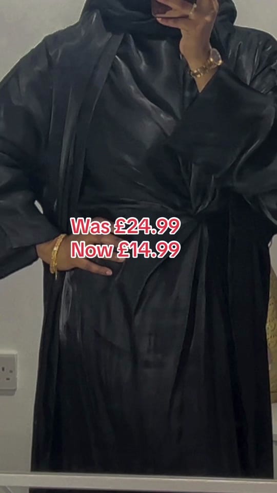 Post 4 by AMmodestwear on TikTok (video)