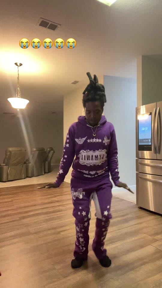 Post 3 by Zoee_poppyy on TikTok (video)