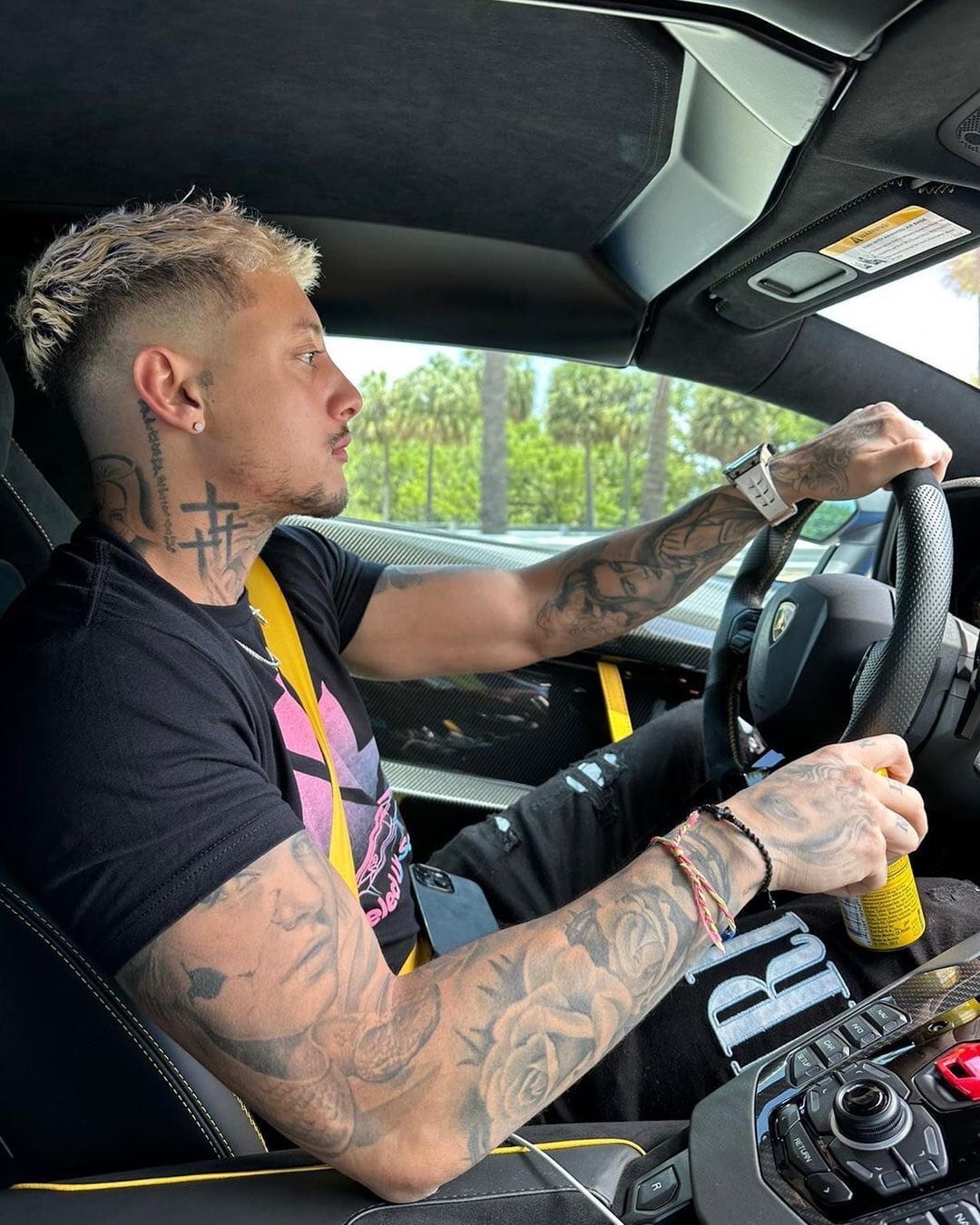 Post 6 by Philip Morris on TikTok (video)