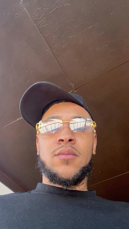 Post 4 by kdthesinger on TikTok (video)