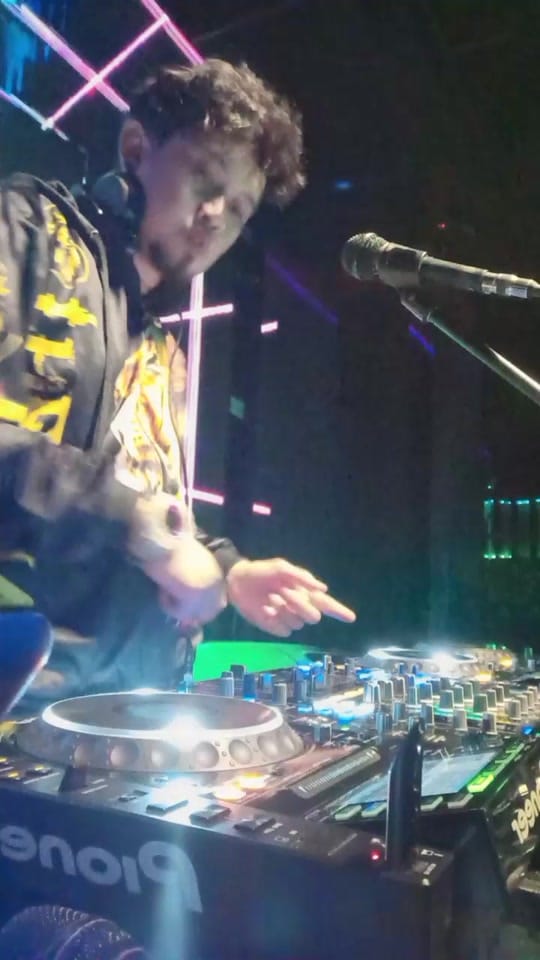 Post 6 by deeckey_dmc on TikTok (video)