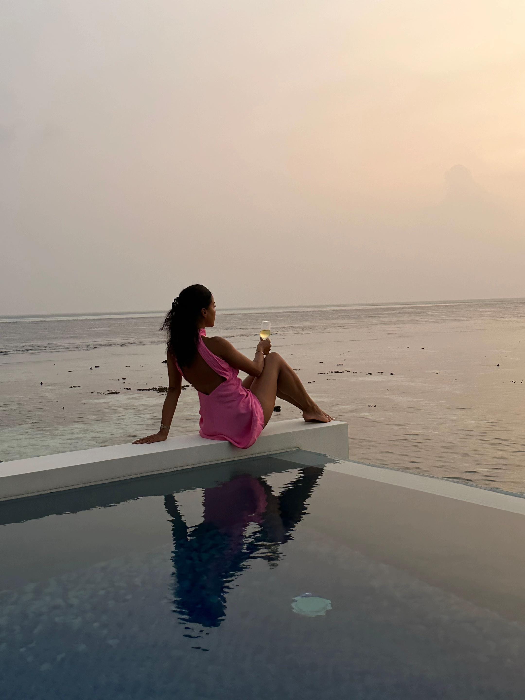 Post 3 by Loli Mello on TikTok (video)