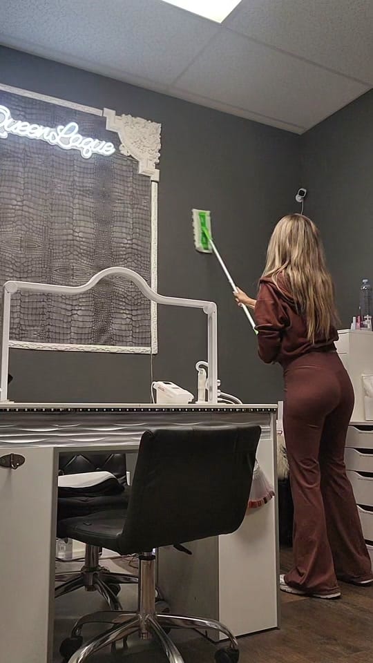 Post 9 by Reyna Sandoval on TikTok (video)