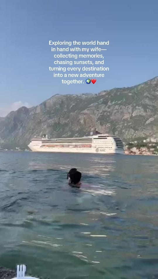 Post 1 by twolesbiansandastaffy on TikTok (video)