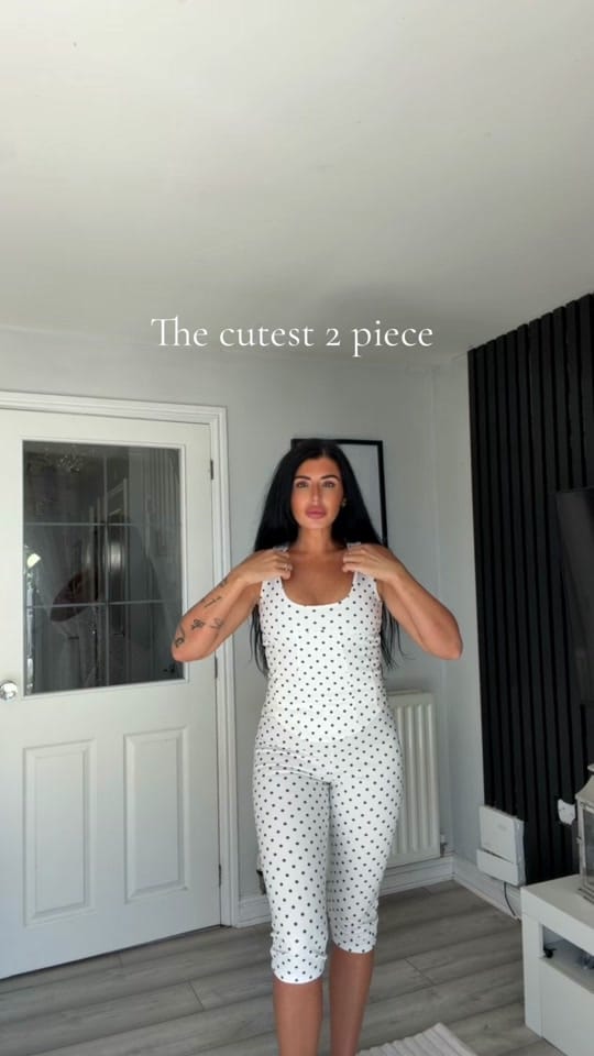 Post 5 by emilyisabel94 on TikTok (video)