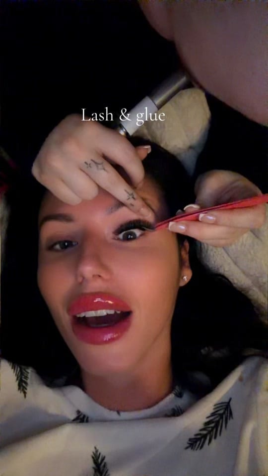 Post 8 by emilyisabel94 on TikTok (video)