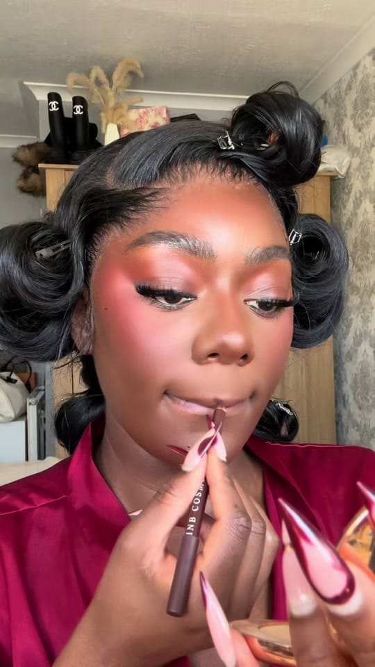 Post 2 by Aisha 🤍 on TikTok (video)