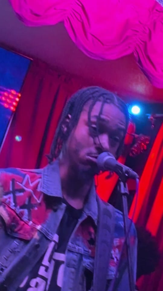 Post 8 by livemusicchicago on TikTok (video)