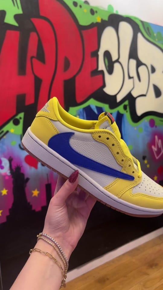 Post 3 by HypeClubNY on TikTok (video)