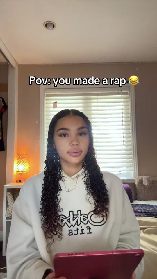 Post 2 by kayflomusic on TikTok (video)