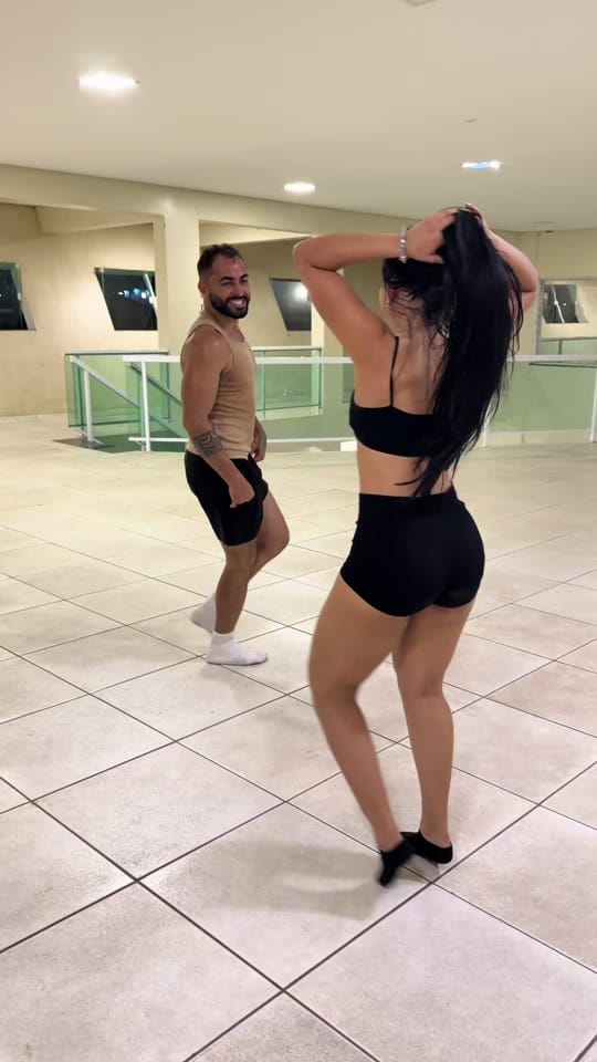Post 5 by juniorgoncalviis on TikTok (video)